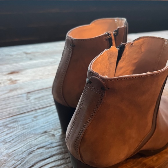 Hobbs gray suede bootie - Picture 2 of 3